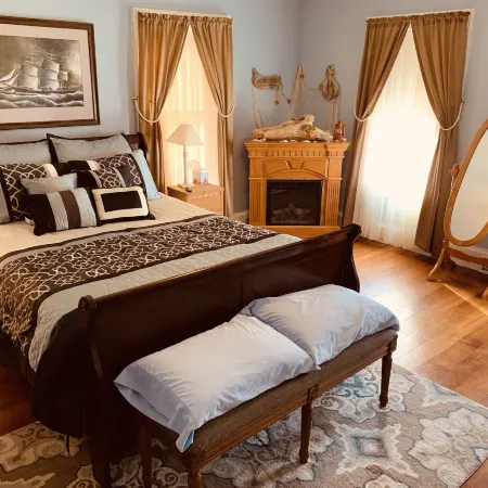 Centennial Inn Bed & Breakfast