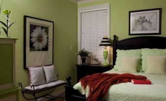 Summer House 4 Bedroom Holiday Home by Bald Head Island - Housity