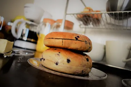 California Comfort & Suites