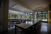 하이 오바르 - 포우사다 데 주벤투드