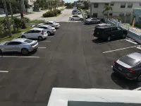 迪爾菲爾德海景別墅 - 停車場