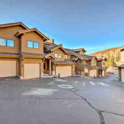 Park City Getaway w/ Hot Tub < 1 Mi to Main Street Hotel Exterior