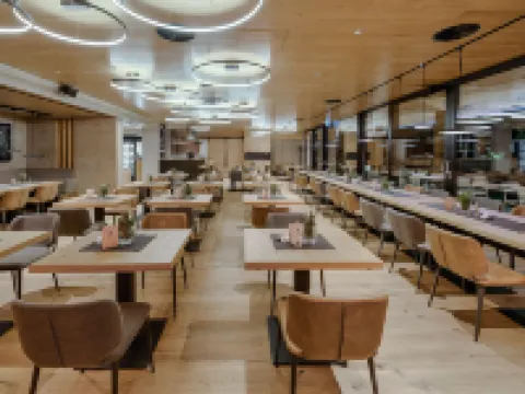 Kosis Sports Lifestyle Hotel Hotels in Fugen