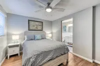 Coastal Brigantine Cottage Walk to Beaches - Parking