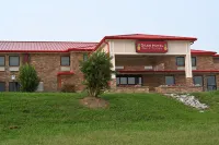 Giles Hotel Inn & Suites