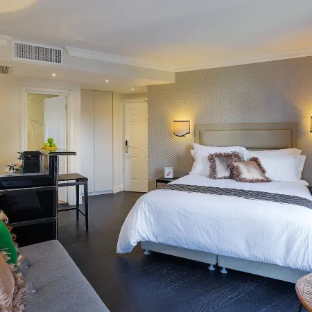 A23 Boutique Hotel Отели рядом с достопримечательностью «Яффа»