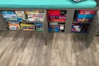 Lakehouse Hot Tub, Waterslide, Game Room and Kayaks - parking