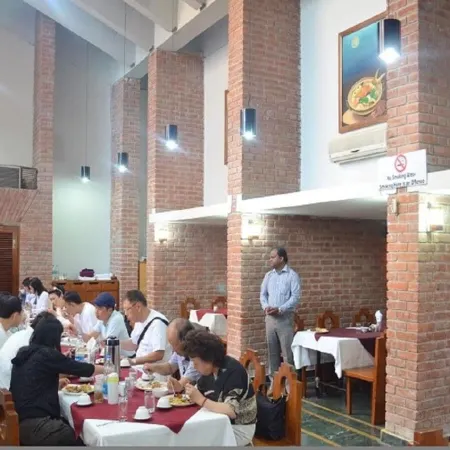 THE INDO HOKKE HOTEL