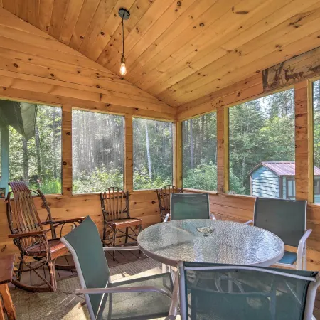 Lake Placid Chalet: Deck & Forest Views!