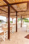 Yiannis Manos Hotel Resort - sarapan