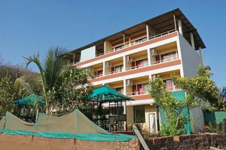 Hotel Sea Lord Отели в г. Гав