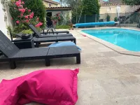 Le Colibri Bleu Hotel a Argeliers