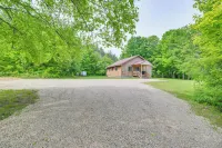 Michigan Retreat on 10 Acres Hike, Fish and Explore -  Privatzimmer