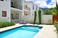 10 Villefranche - Private Pools