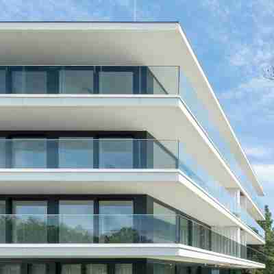 Sea & Lake - City Apartments Hotel Exterior