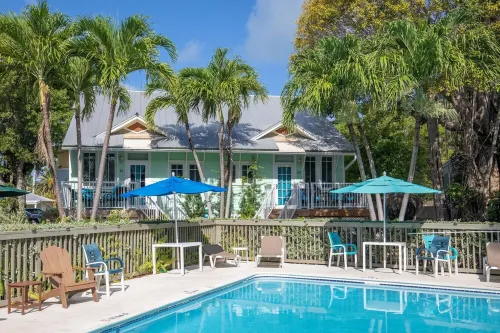 Poolside Cottage #411