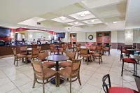 La Quinta Inn & Suites by Wyndham Olathe - breakfast