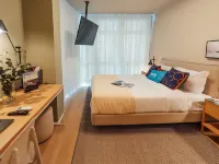 Fuji by Xtay Florianópolis - Estúdios Aconchegantes e Completos No Centro Sul Hotels near Rosario Steps