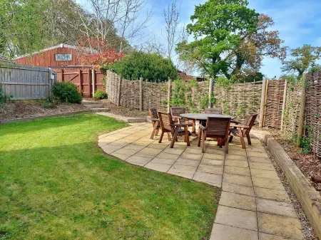 Little Dunley - Vine Lodge