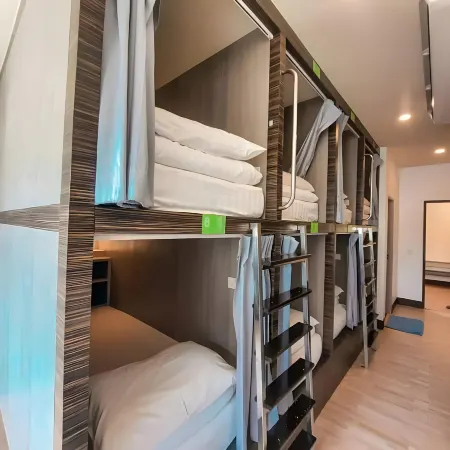 Walking Street Hostel by New Wave - Adults Only