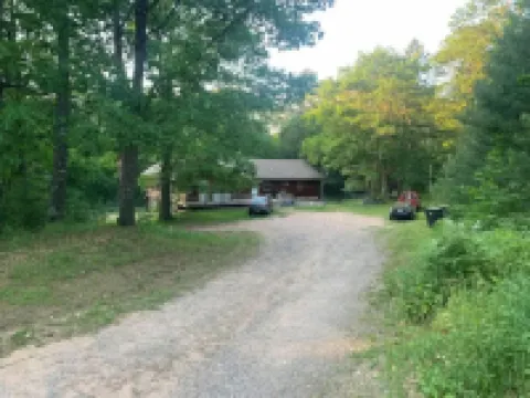 4 Br Cabin Sleeps 11, in Natl Forest, on ATV/Snowmobile trail