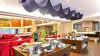 HiONE Holiday Hotel - servizio colazione