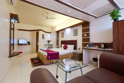 Hotel Yash Inn Hotels near Pirbaba Pargaon