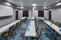 La Quinta Inn & Suites by Wyndham Northlake Fort Worth Hotels in Northlake
