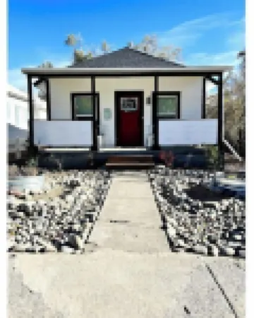 Quaint 1-bedroom home in downtown Montrose 016292