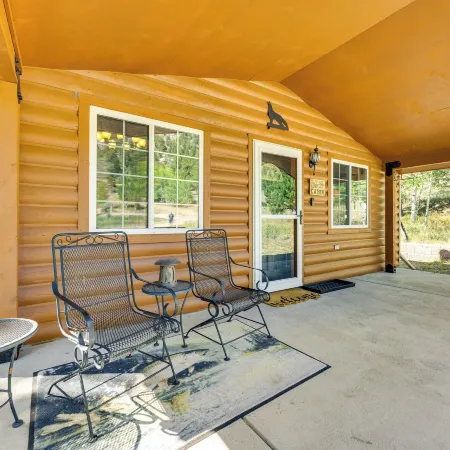 Cabin in Eleven Mile Village w/ Patio & Gas Grill!