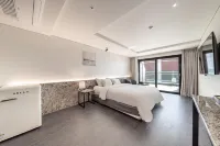 HOTEL GITE