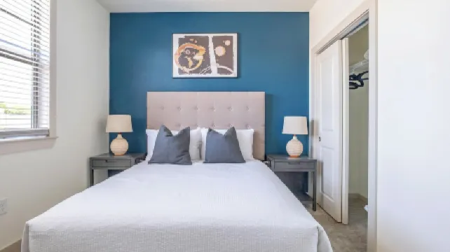 Landing Apartments Waller