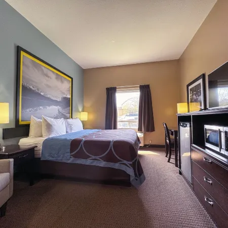 Super 8 by Wyndham Edmonton South