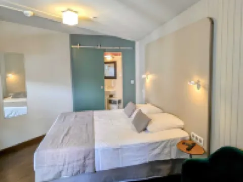 Hotel Thonon Centre le Comte Rouge Hotels in Thonon-les-Bains