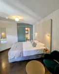 Le Comte Rouge Hotels in Thonon-les-Bains