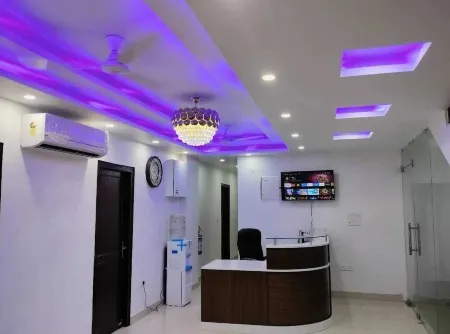 Le Mirage Guest House Отели рядом со станцией Moolchand