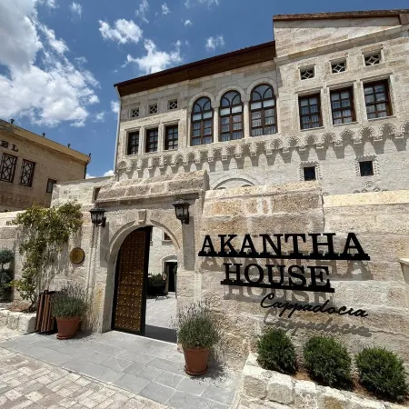 Akantha House
