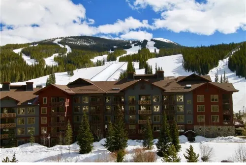 Gorgeous 1 Bedroom 1 Bath Condo in Center Village, Copper Mountain