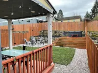 2,100 SqFt Contemporary Home W/ Jacuzzi & Fire Pit
