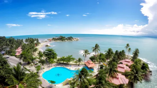 Parai Beach Resort & Spa Hôtels à : Sungai Liat