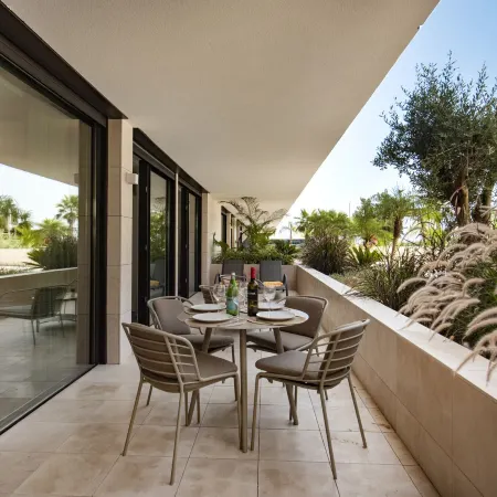 Del Mar Apartment - BT