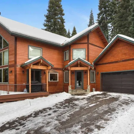 Skislope Sanctuary Close to Outdoor Activities