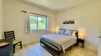 New Riverfront Retreat Home on 1 Acre - WiFi, A/C, Covered Deck and Spa