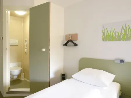 B&B Hotel Lübeck Berliner-Platz Отели в г. Любек