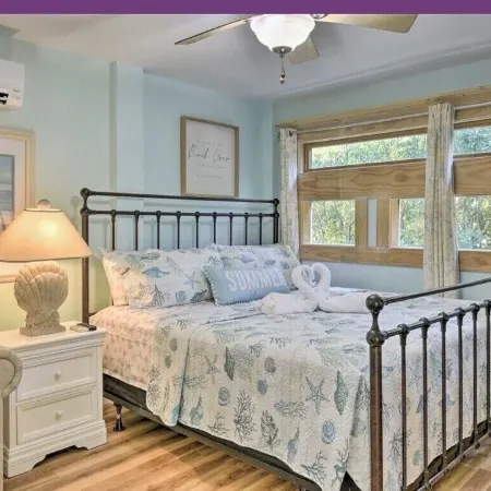 First floor bedroom kitchenette/full bathroom / Dinning / seating sofa turn bed