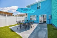 Game Room with patio smoking area and beach theme
