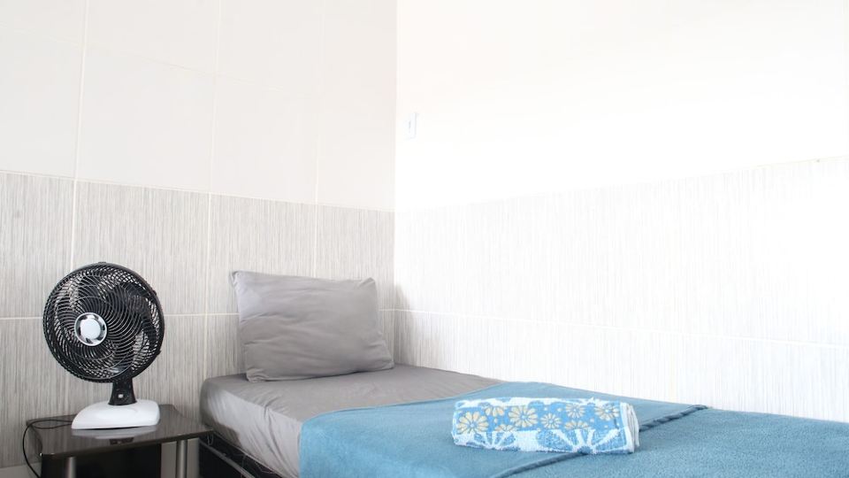 CMC Guest House Kit 02