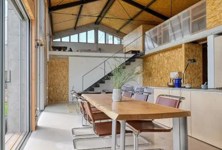 le Hangar Yacco & Tiny House - Garage Revisité par Benoit Gillet Architecte Отели в г. Кальвисон
