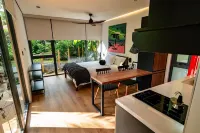 Cozy 1-bedroom tinny House in quiet peaceful place surrounded by nature Hotels in Ancon