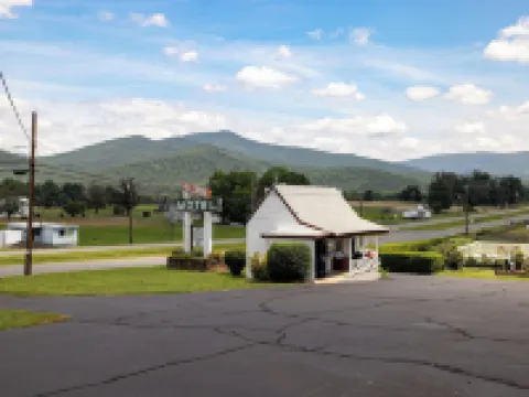 ฮิลล์ไซด์ โรงแรมในPage County